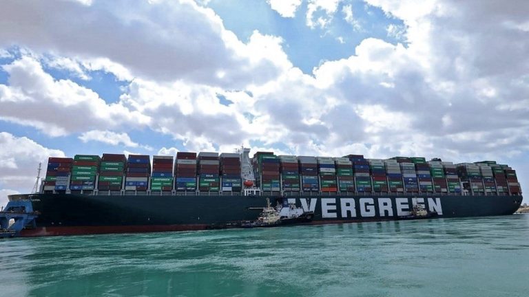companhias-chinesas-suspendem-transporte-de-carga-no-mar-vermelho-apos-ataques-do houthi